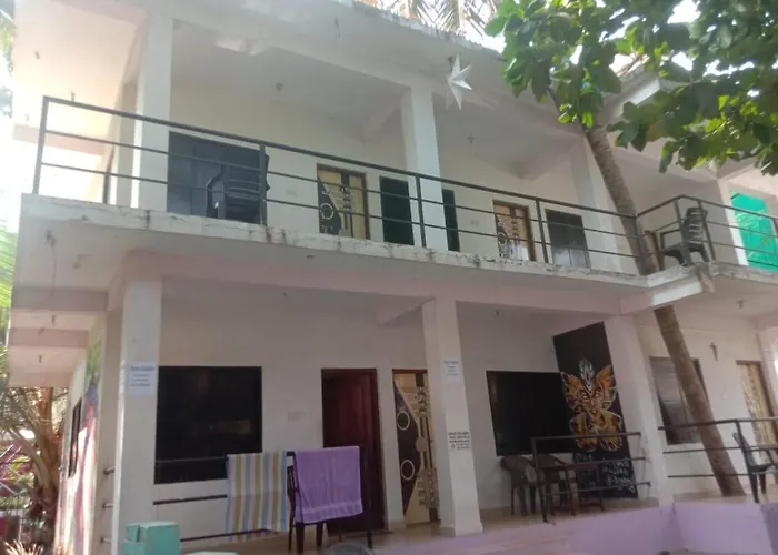 Est Hem Guesthouse Arambol