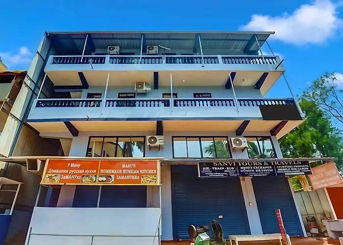 Ashwem Beach Hotel Morjim