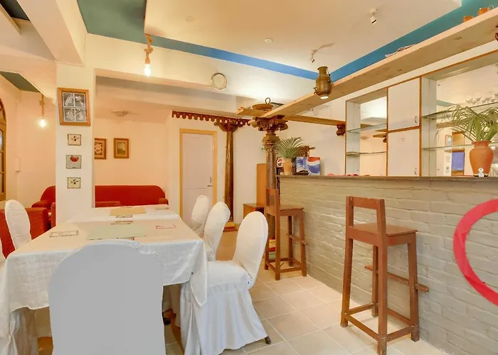 Oyo Flagship Swizel Nook Near Calangute Beach Hotel
