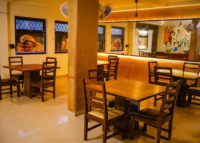 Fabescape Orient Royal Hotel Calangute