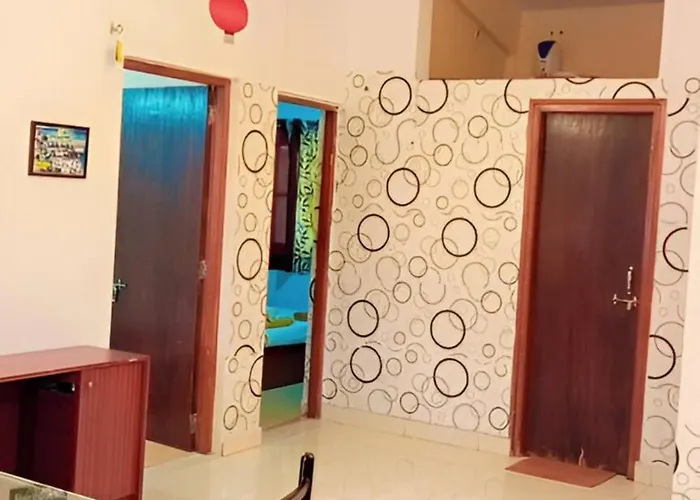 Pet friendly Ronne'S Beachway 2Bhk Apartment Calangute