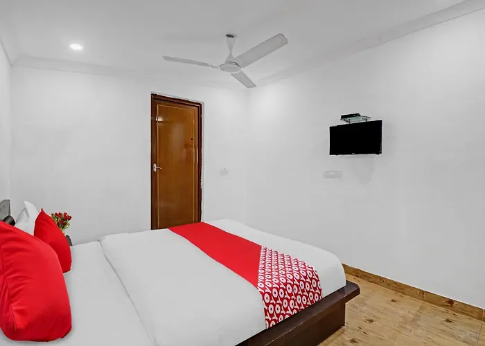 Hotel O Beach Vibes Candolim