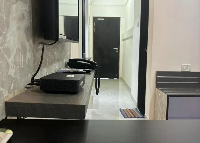 Henmil Hotel Vagator