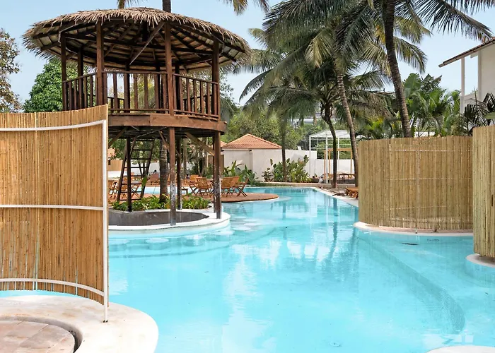 Azora By Ayatana, Goa Hotel Morjim