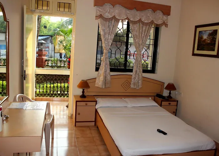 Amigo Plaza Hotel Colva