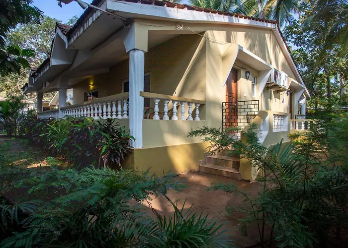 Hill Top Goa Lodge Vagator