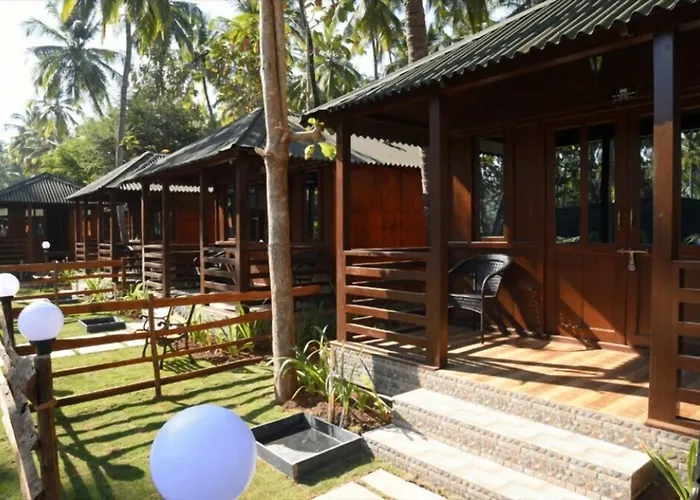 Club Palolem Resort