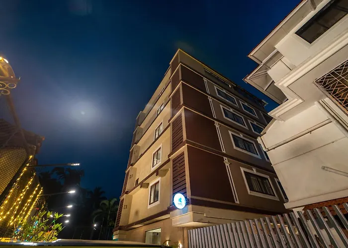 Treebo Premium Nova Candolim With Pool And Spa