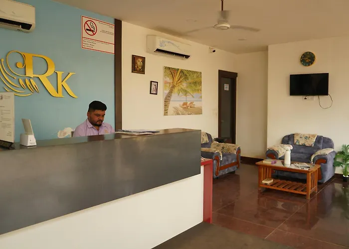 Shaan Coco Palms Beach Resort Morjim