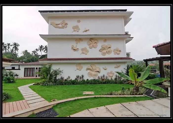 White Pearl Suites Arpora