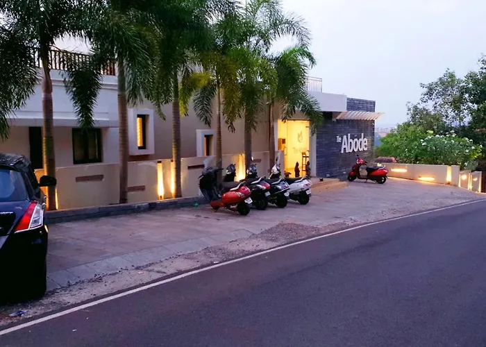 Hotel Abode Goa Dona Paula